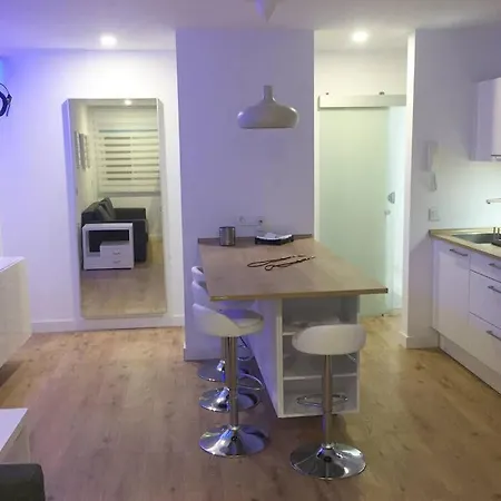 Apartament Mami / Apto 5 *